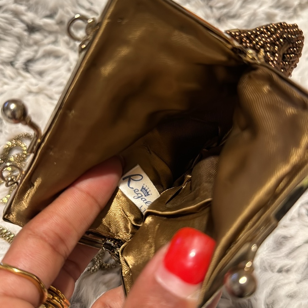 La Regale Vintage Sequin Evening Bag With Chain Strap - Picture 7 of 10